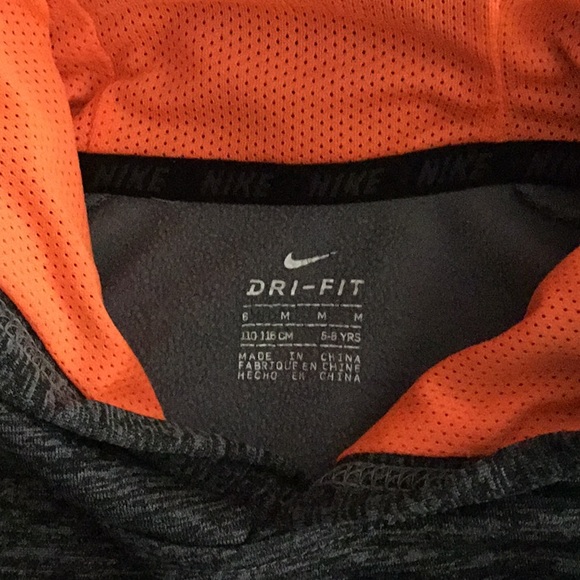 Nike hoodie - Picture 3 of 4
